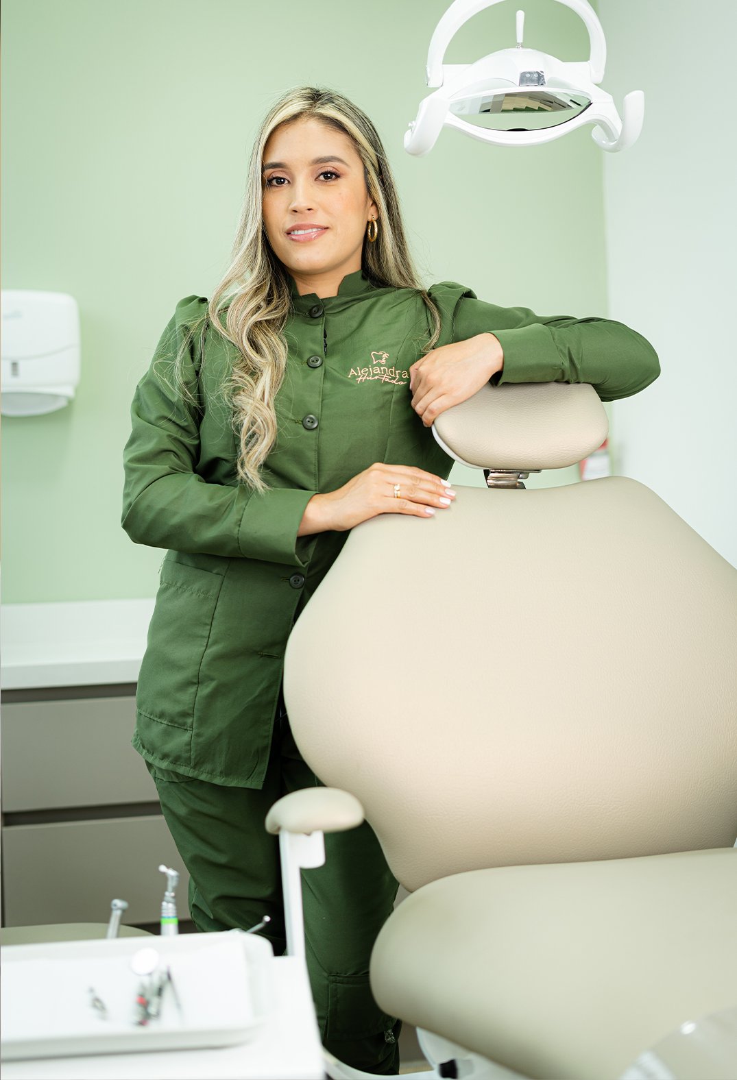Odontologa Alejandra Hurtado